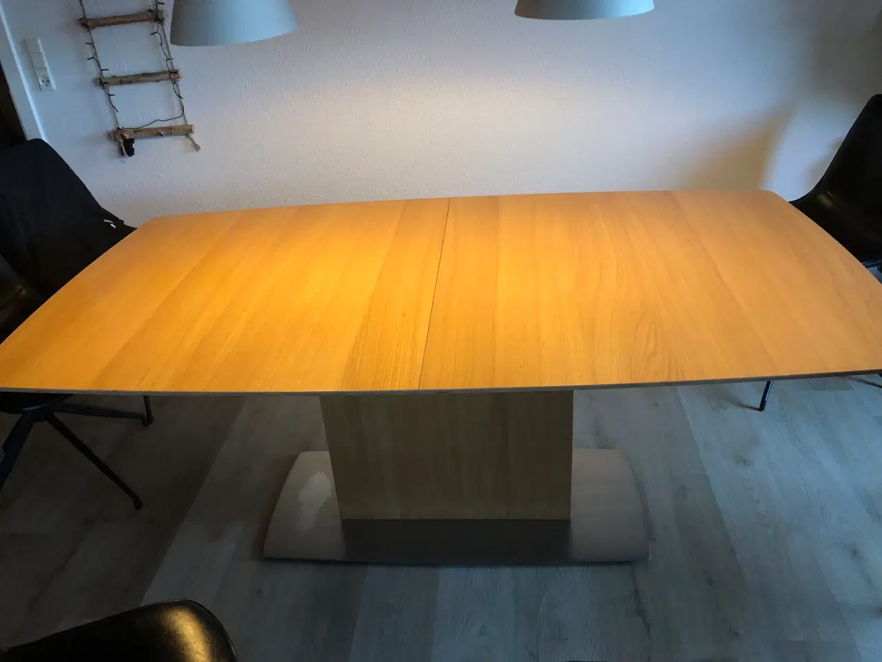 Billede 3 - spisebord med udtræk