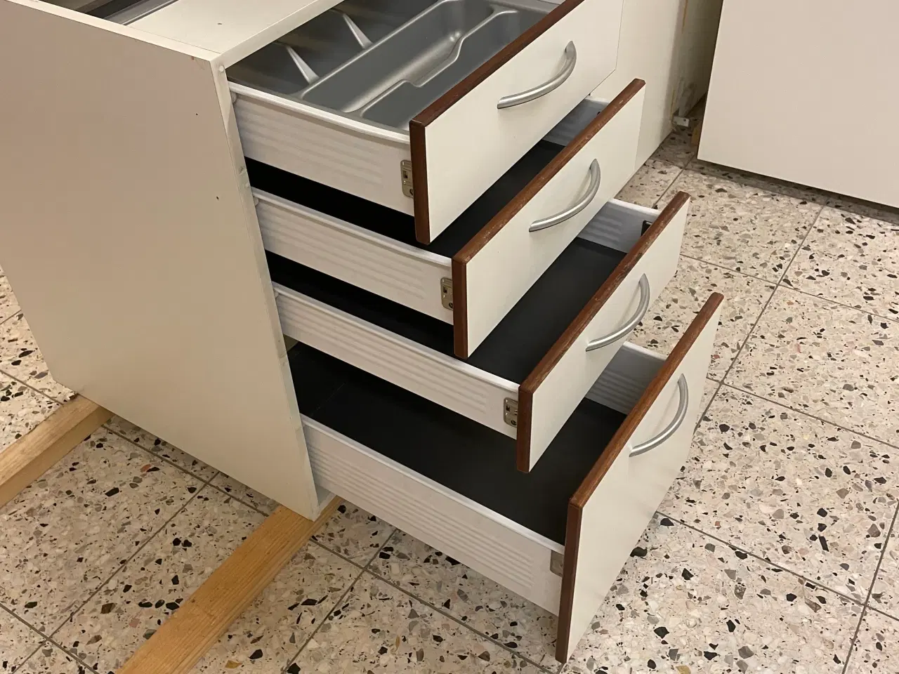 Billede 8 - HTH køkken fra 2004