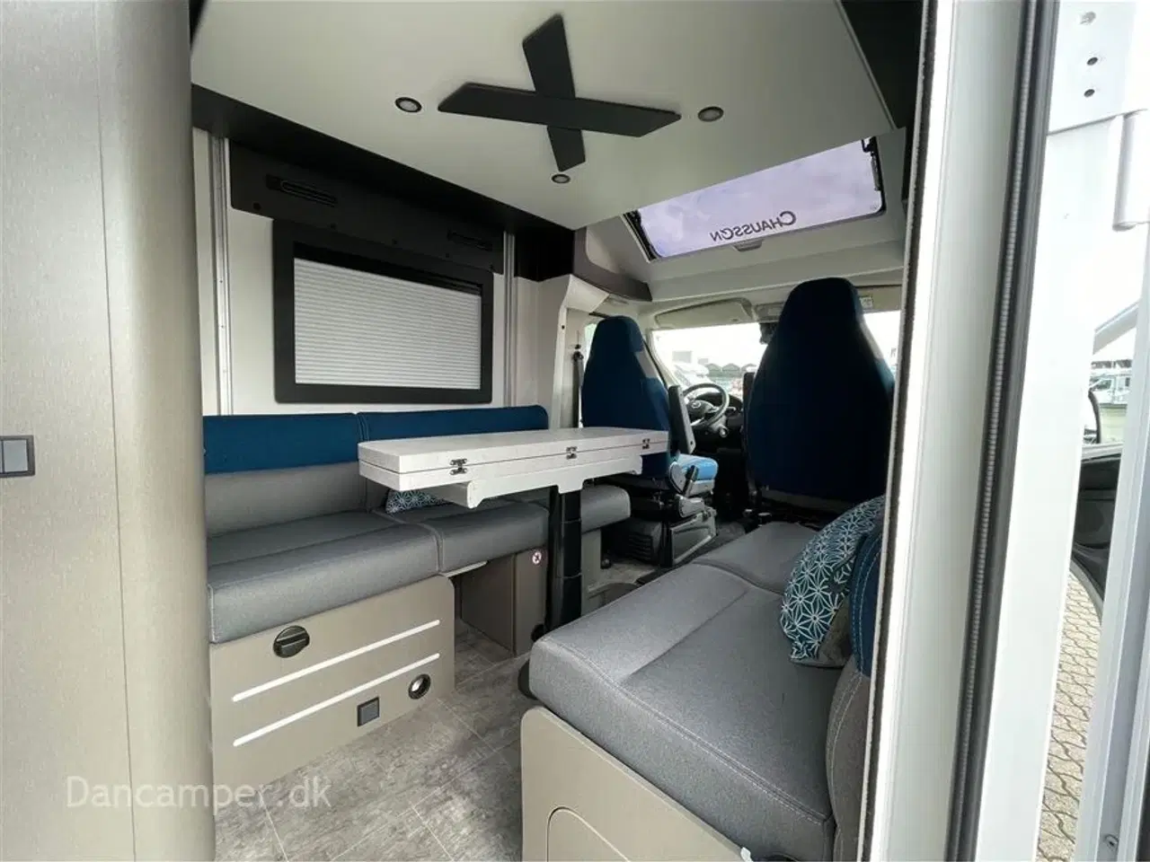 Billede 22 - 2024 - Chausson X650 Exclusive line   Stor Lounge og siddegruppe, sænkeseng, stor garage, Artic-, Connect-, Tilbehørs- og Safetypakke,