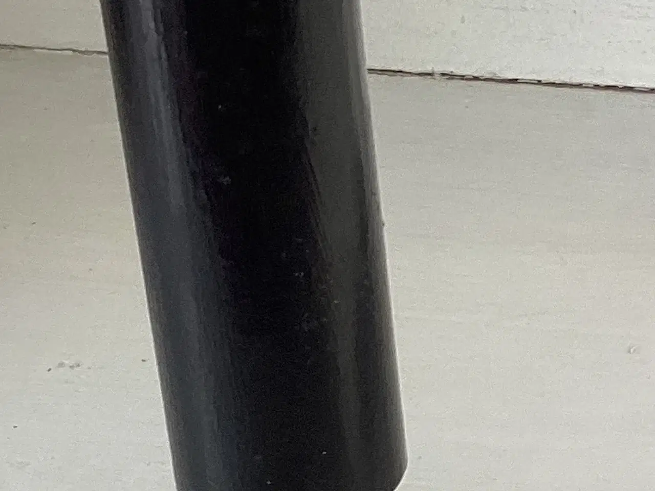 Billede 5 - Metal figur/skulptur af jublende mand/robot  