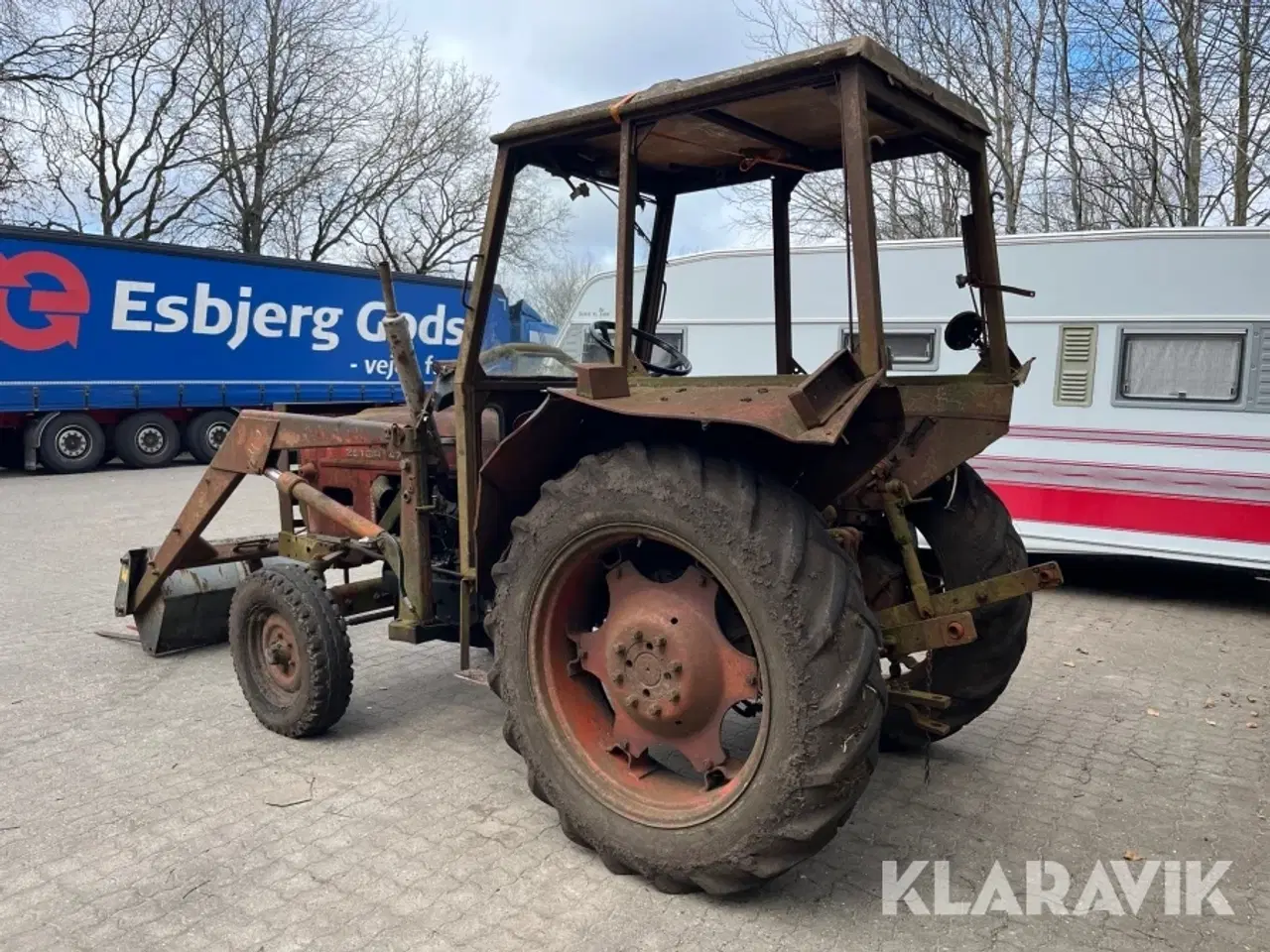 Billede 7 - Traktor ZETOR 4718 med frontlæsser