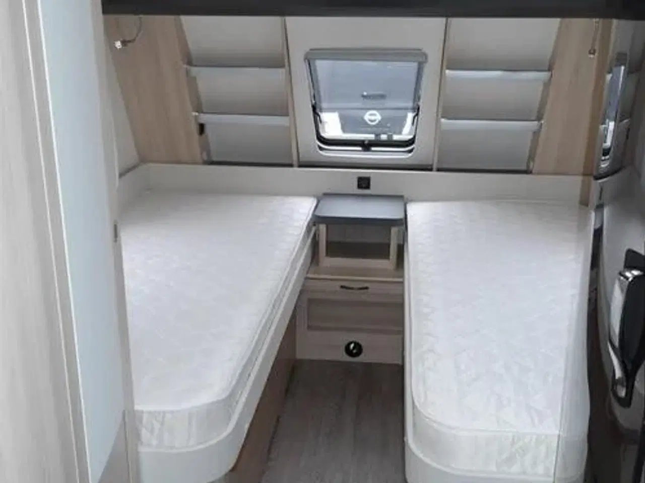 Billede 2 - Hobby DE LUXE EDITION 495 UL