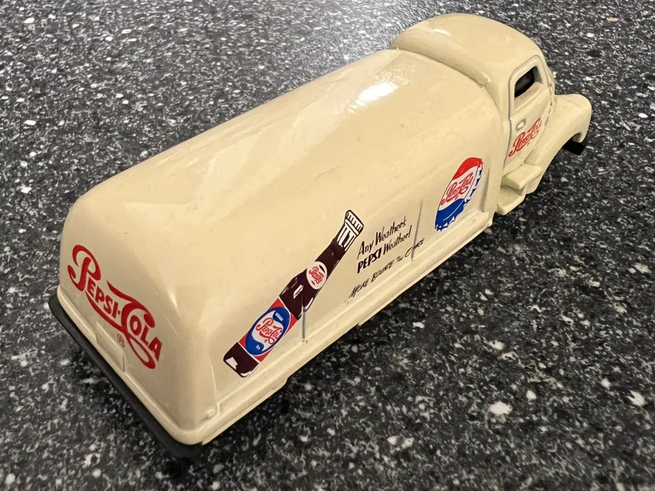 Billede 2 - Jeg Køber!!!1945 Pepsi Bottle Truck