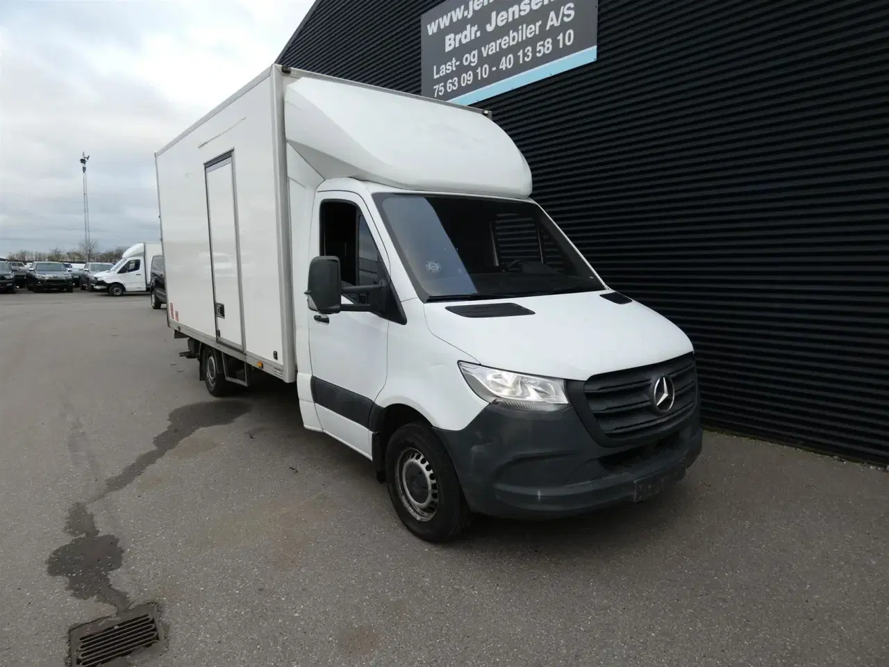 Billede 2 - Mercedes-Benz Sprinter 316 2,1 CDI Alu.kasse m/lift RWD 163HK Ladv./Chas. Aut.