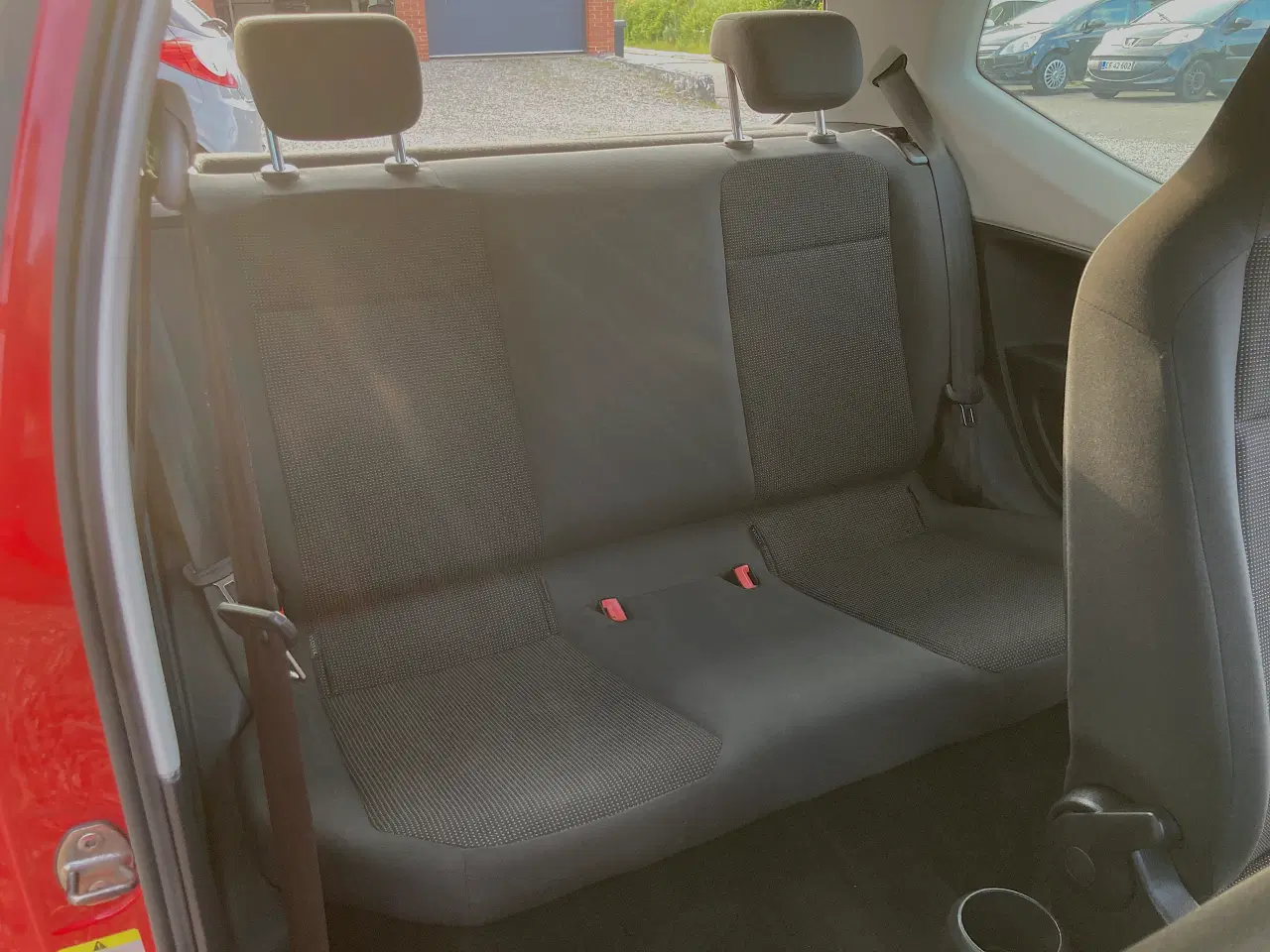Billede 13 - VW Up 1.0 Nysyn lav km meget Pæn og velholdt