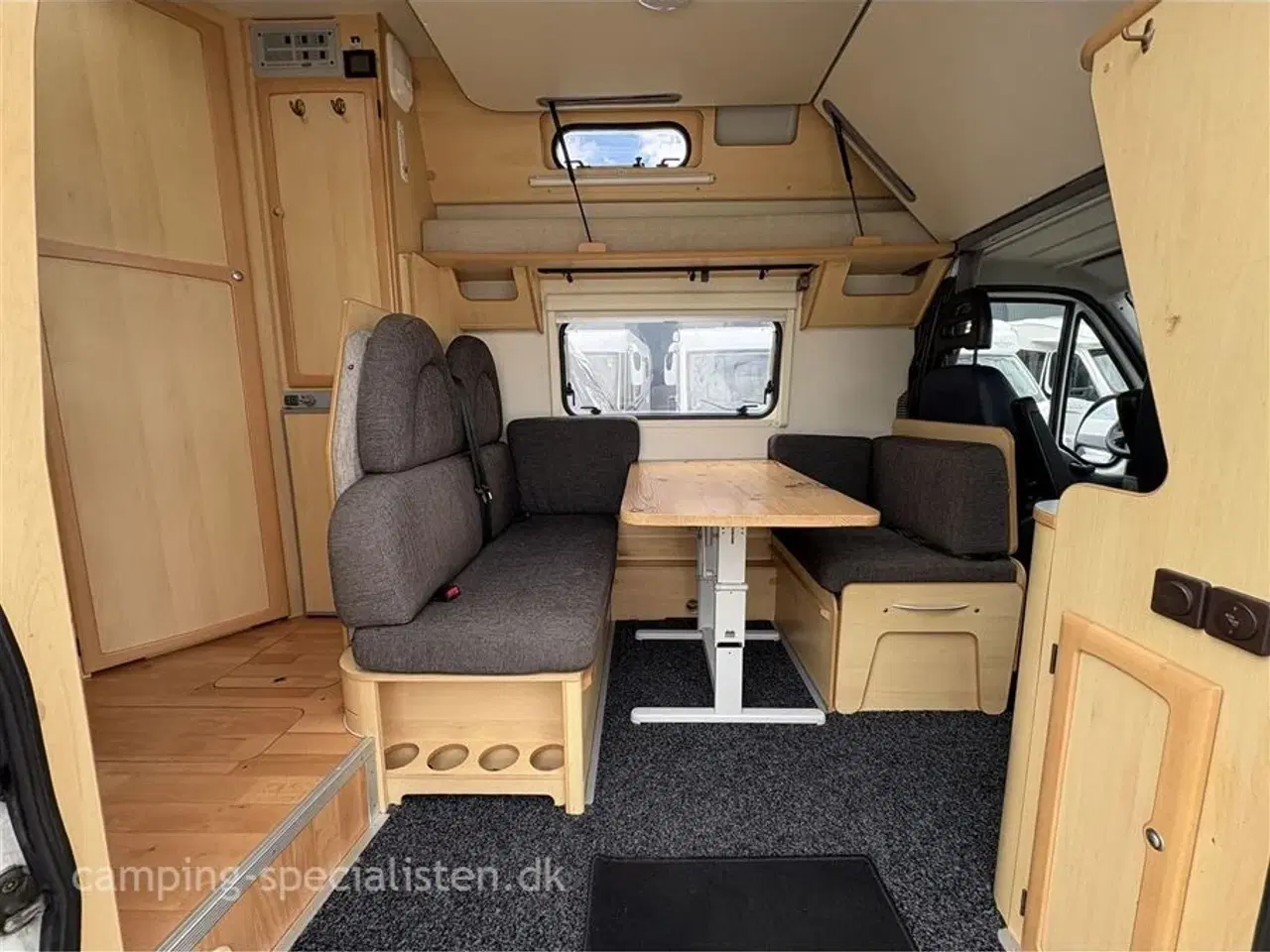 Billede 6 - 2007 - Fiat DUCATO   Pæn og velholdt camper med sjov indretning fra 2007. hos Camping-Spercialisten