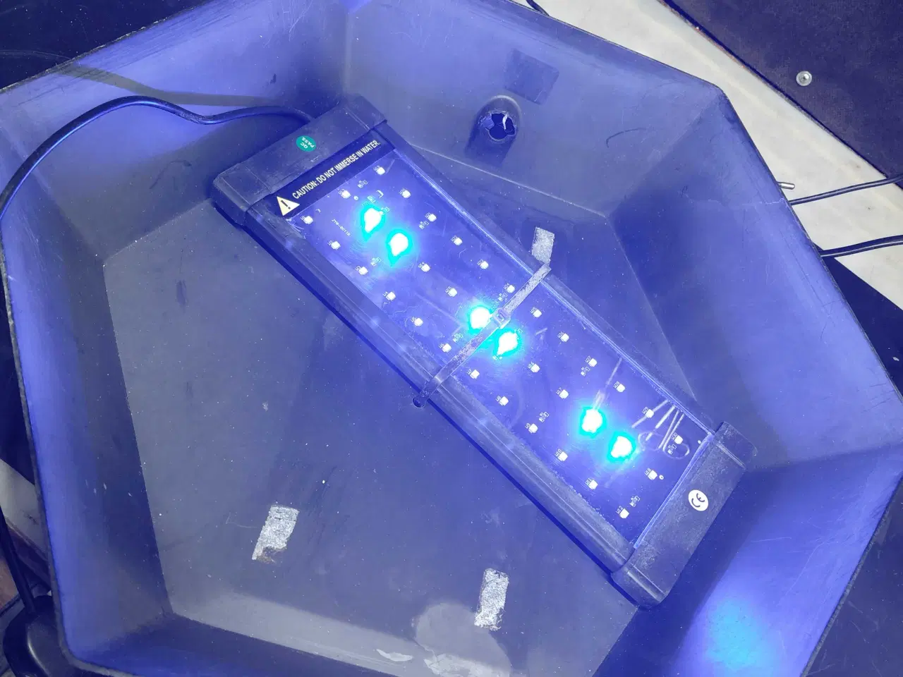 Billede 6 - Akvarier 100L