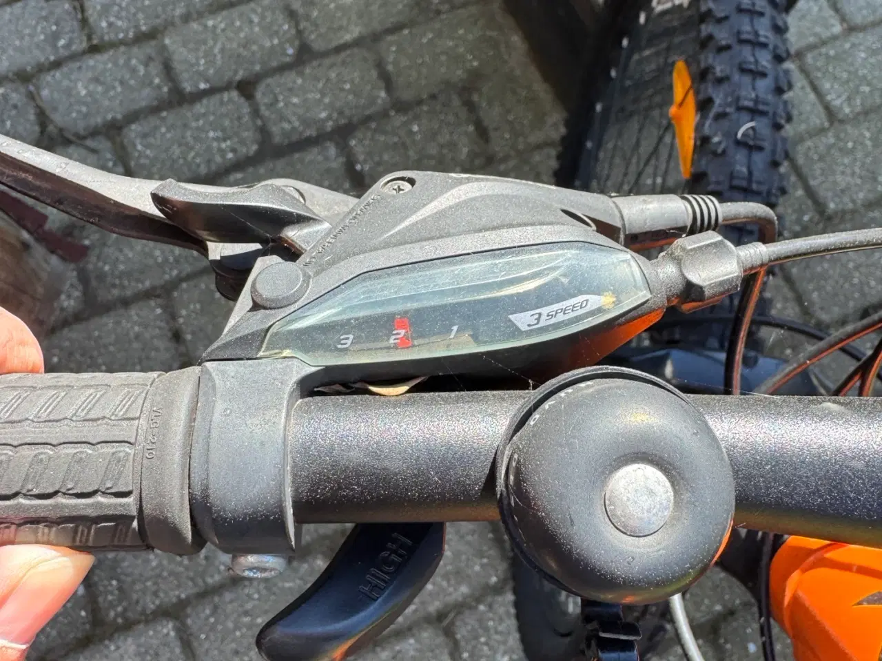 Billede 2 - Mountainbike med 21 udvendige gear