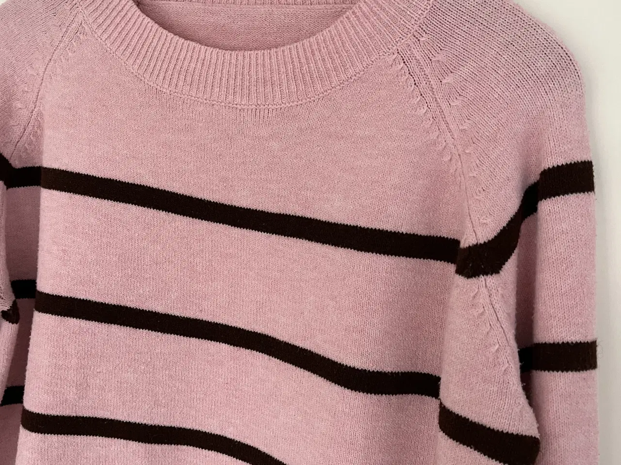 Billede 2 - Strikbluse