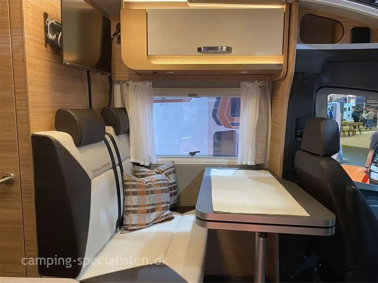 Billede 9 - 2025 - Weinsberg CaraCompact 640 MB   Weinsberg CaraCompact 640 MEG Edition Pepper MB 2025 - Kommer senere hos Camping-Specialisten.dk