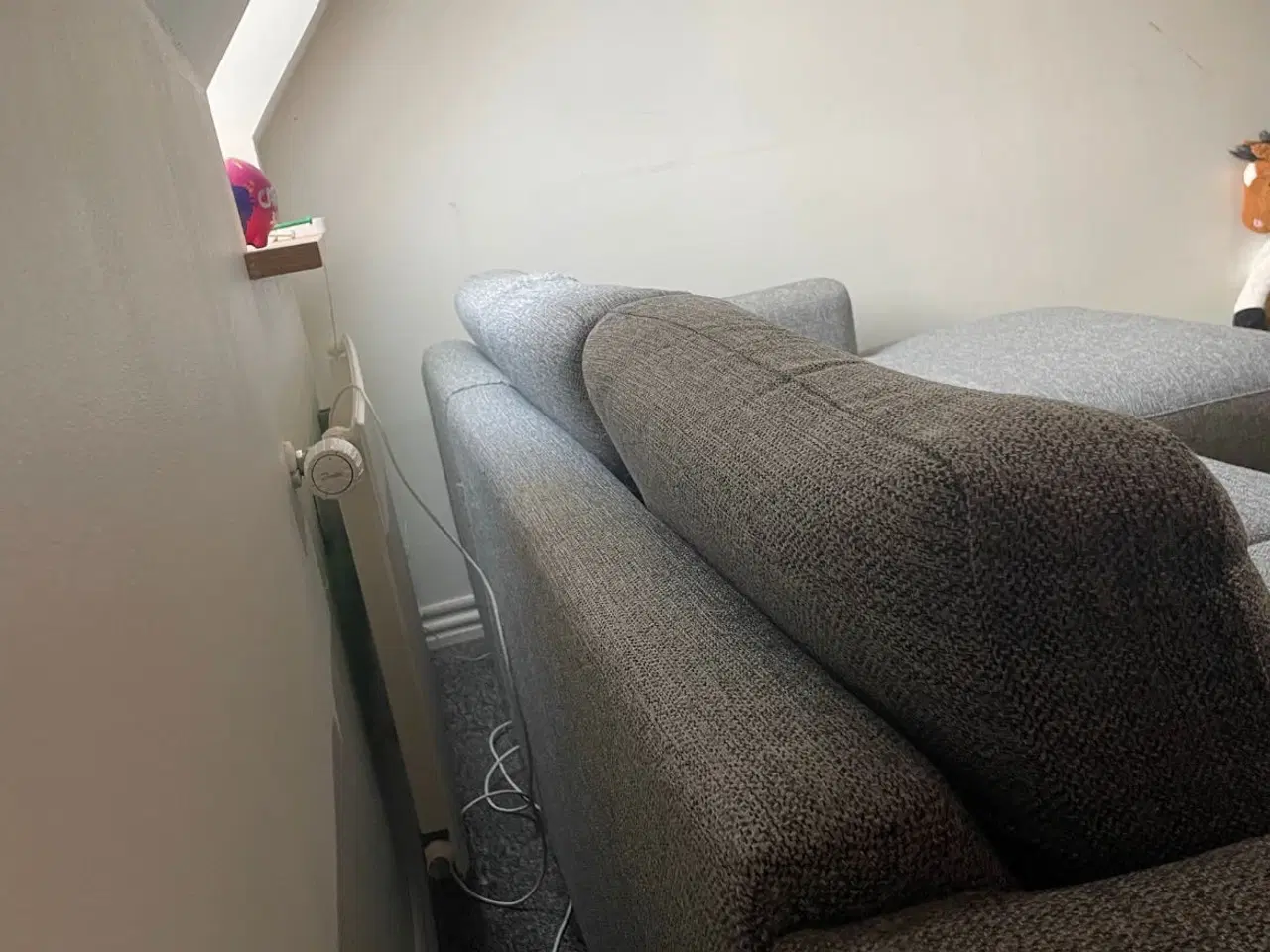 Billede 6 - 3 personers sofa, og en sofaskammel
