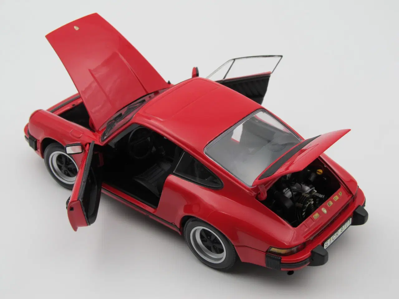 Billede 5 - 1983 Porsche 911 Coupe 1:18  Type: G model 