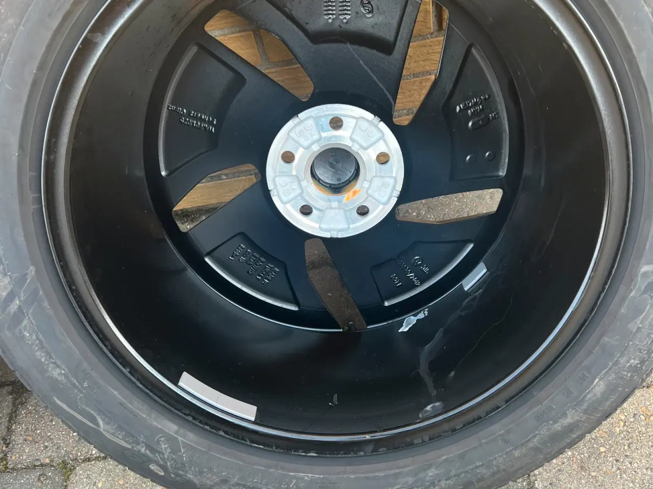 Billede 4 - 19" org. VW ID 4,5 , Enyaq, Elroq. Cupra Tavascan,