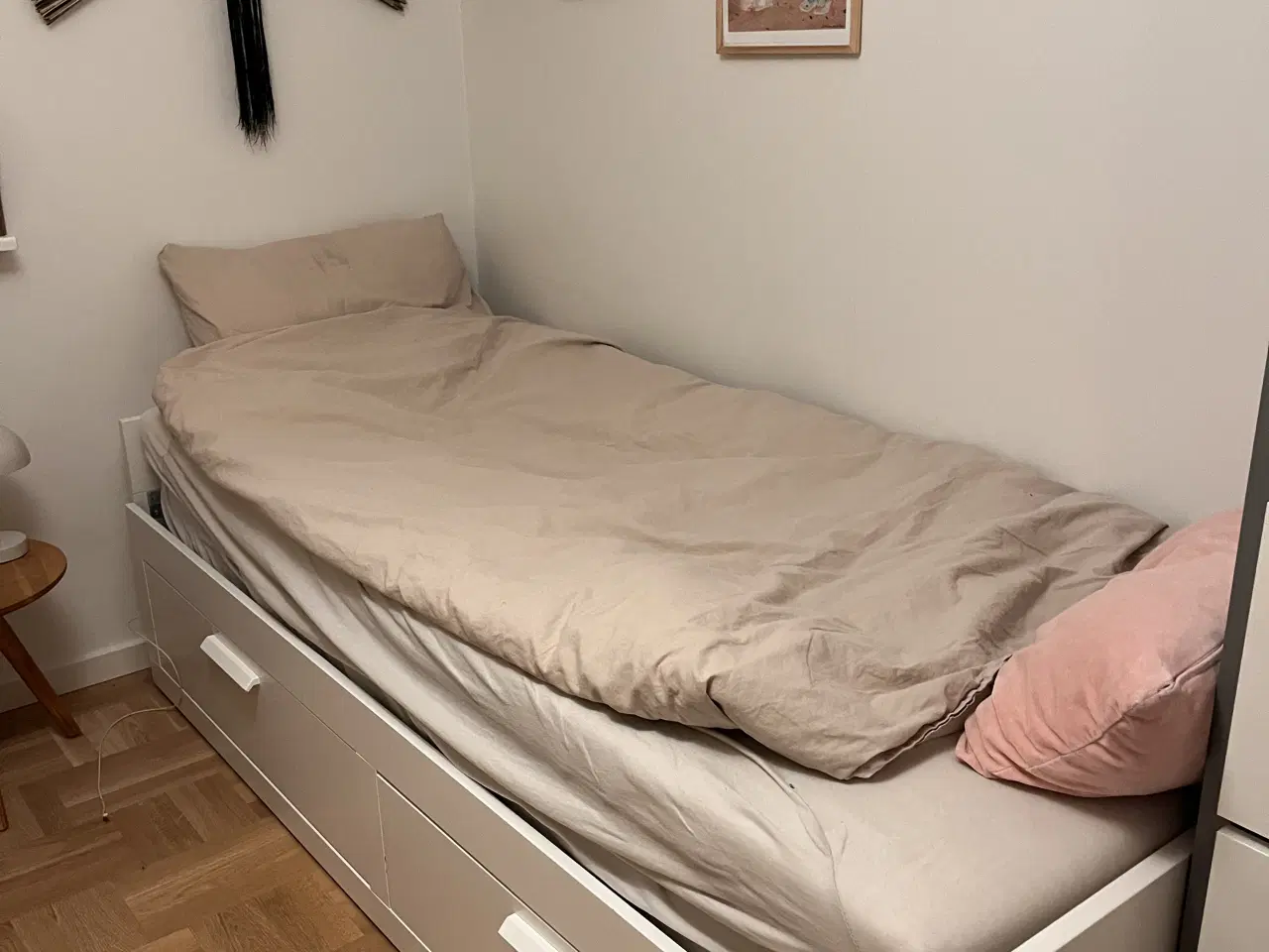 Billede 1 - Ikea Brimnes slå ud seng