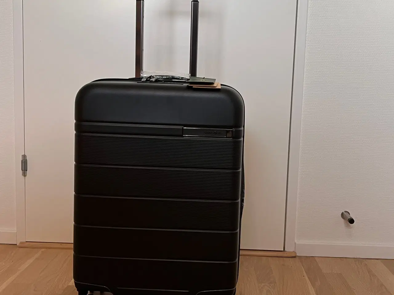 Billede 1 - Samsonite kabinekuffert m. 4 hjul