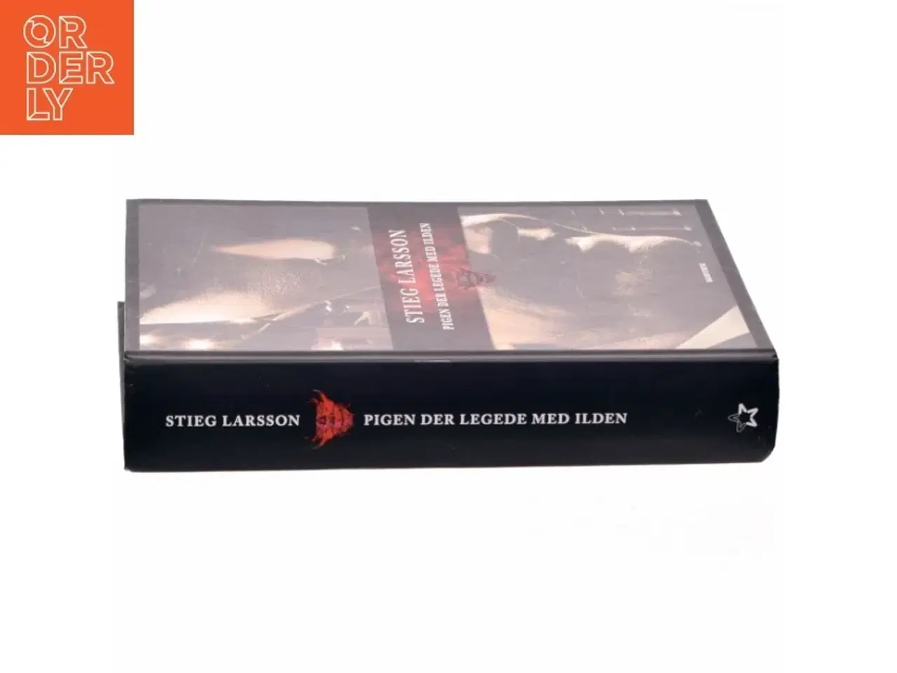Billede 2 - Pigen der legede med ilden. 2 af Stieg Larsson (Bog)