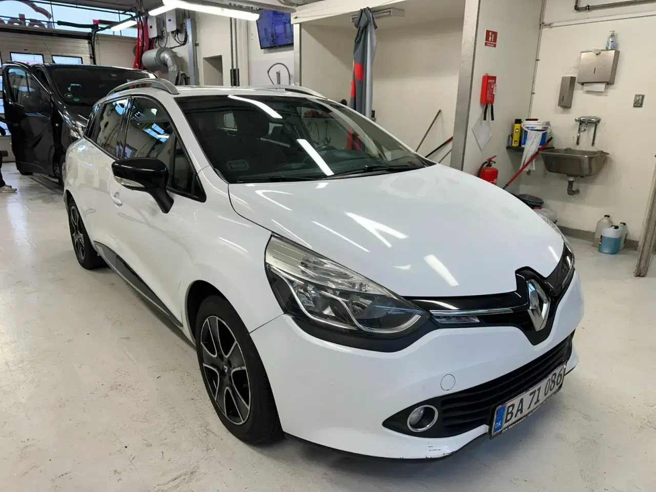 Billede 2 - Renault Clio IV 1,5 dCi 75 Expression Sport Tourer