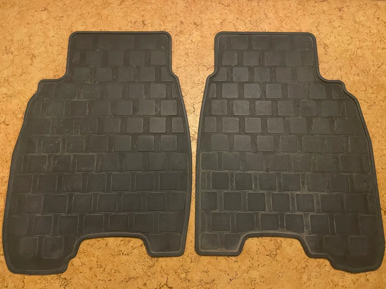 Billede 2 - Gummimåtte til Honda civic