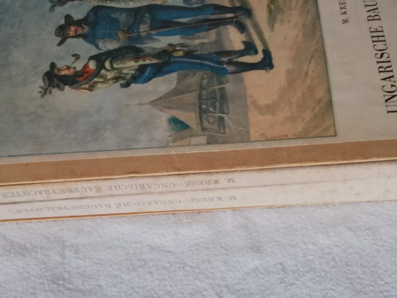 Billede 2 - Folkedragter fra Ungarn 