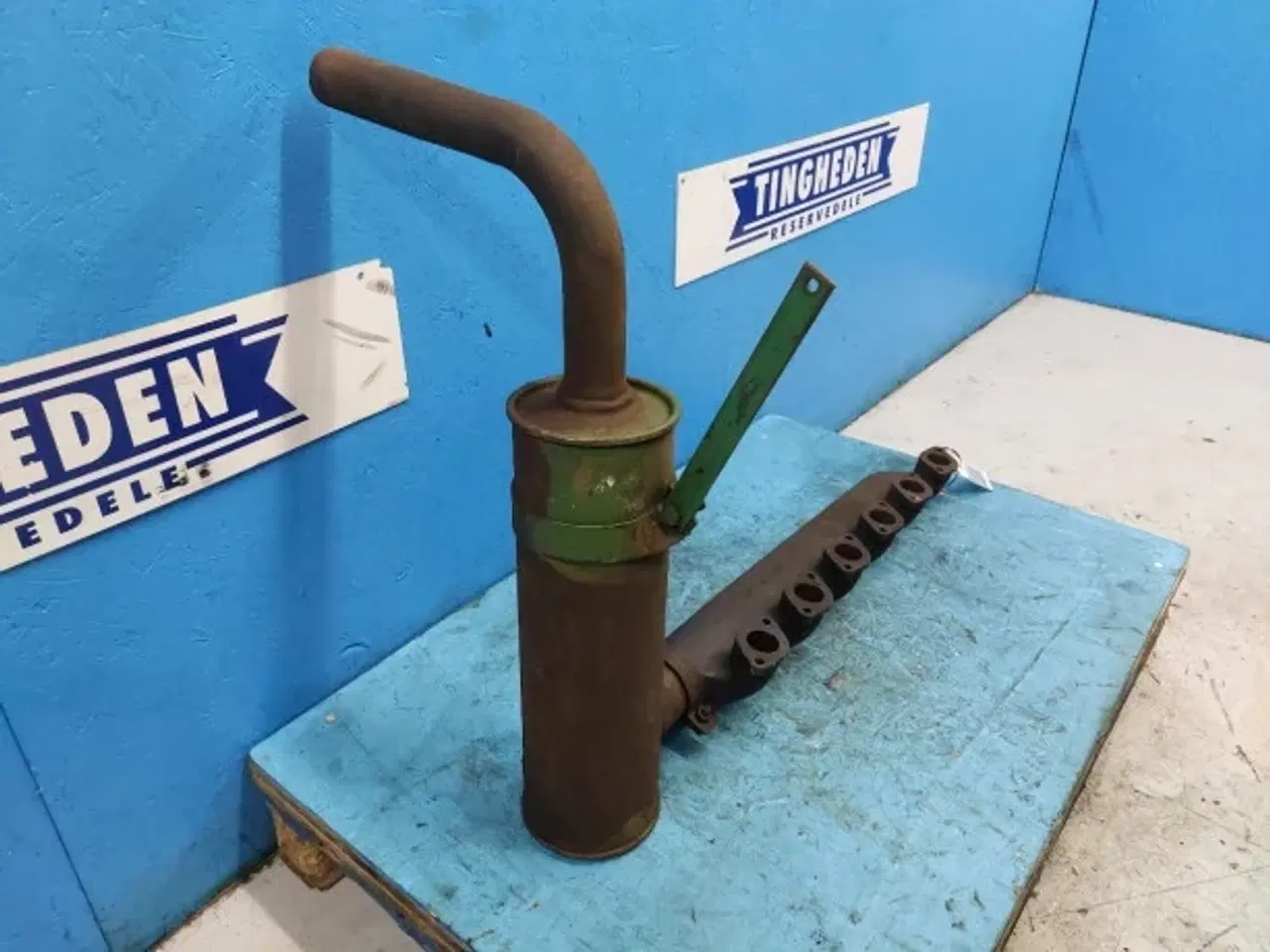 Billede 12 - John Deere 955 Udstødningsmanifold AZ20007