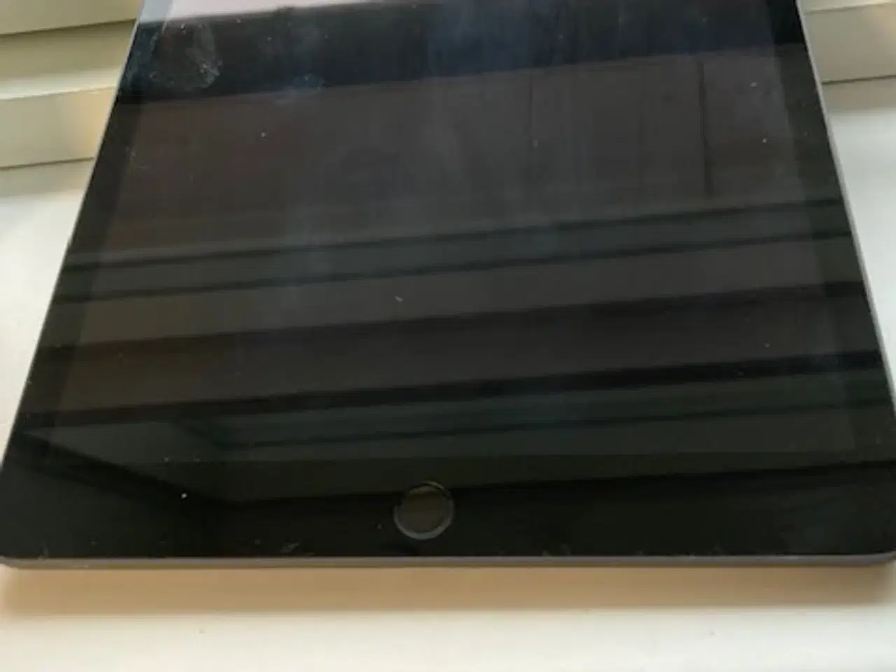 Billede 1 - Ipad 8