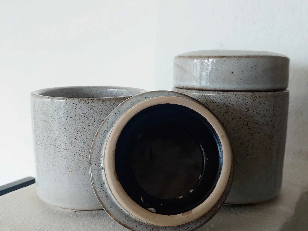 Billede 3 - Rustikke keramik krukker – Sæt med 2 | 