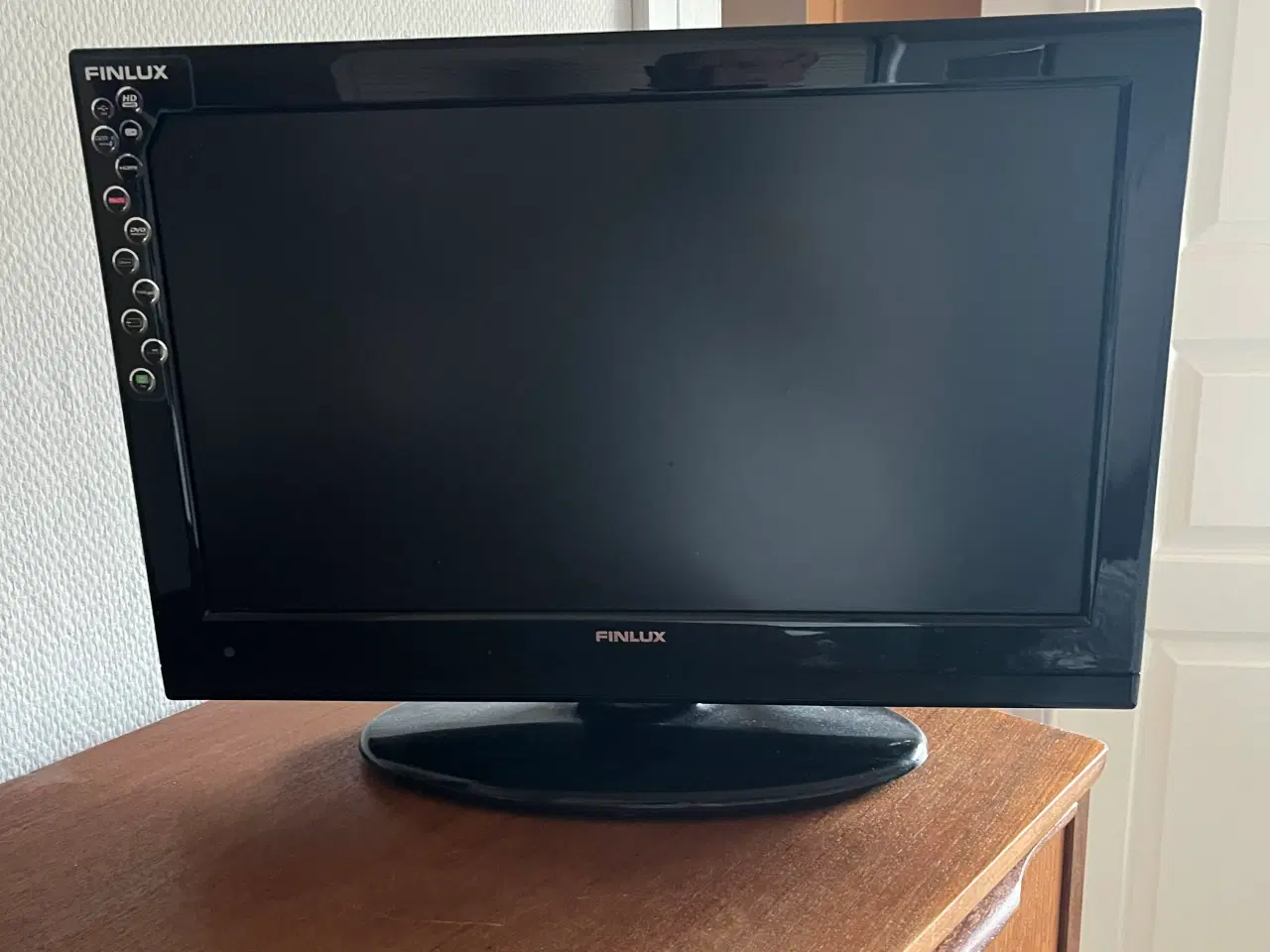 Billede 1 - TV med DVD afspiller 20”