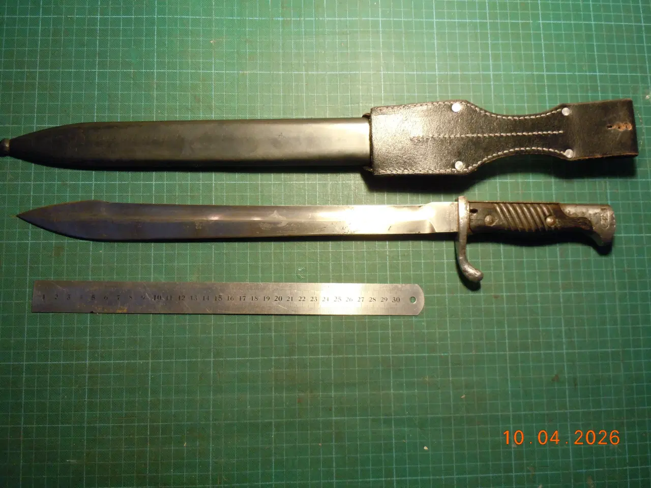 Billede 5 - SG 98 Bajonet Butchers Knife I stålskede med læder