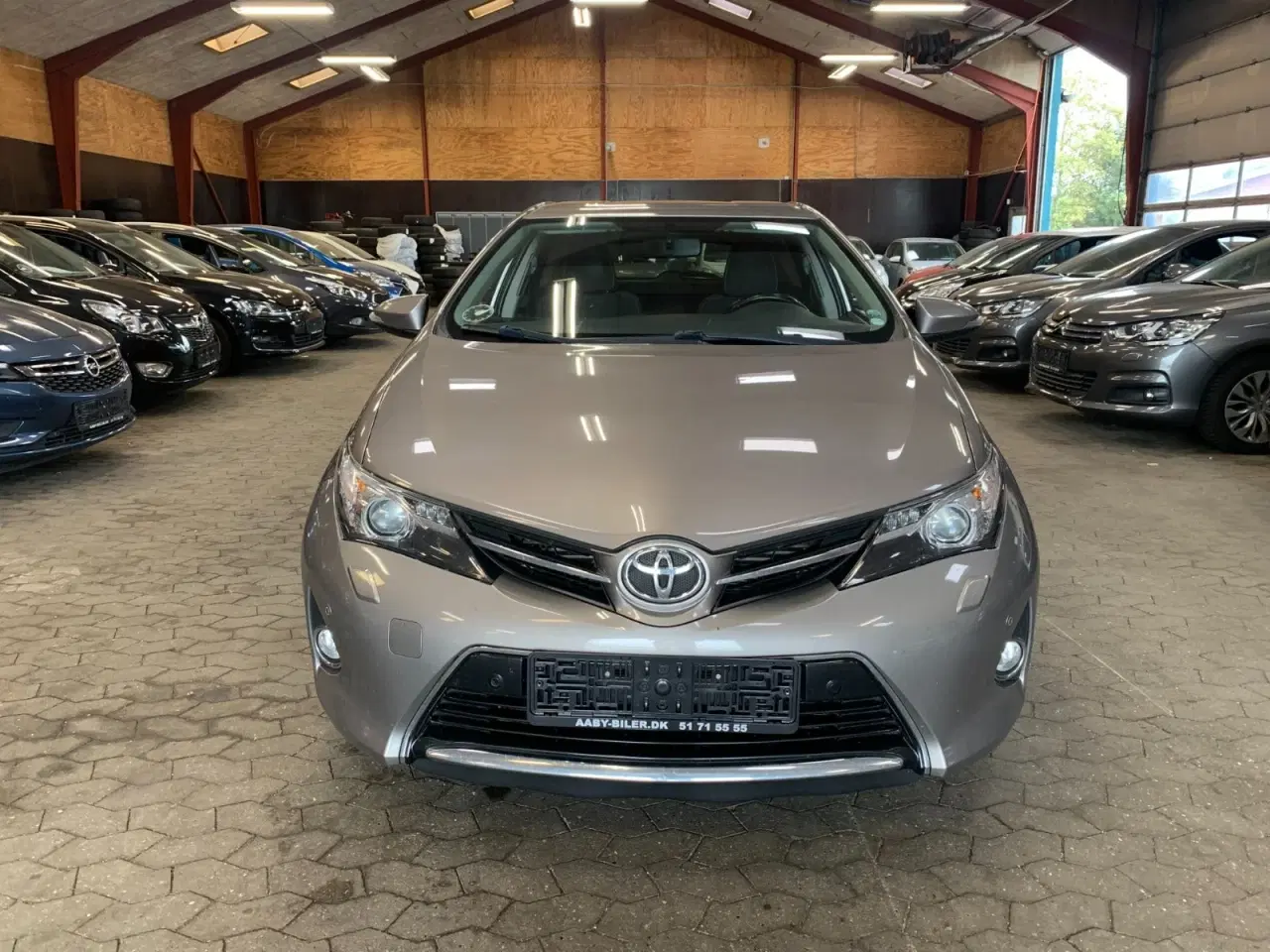 Billede 2 - Toyota Auris 2,0 D-4D T2 Premium Comfort