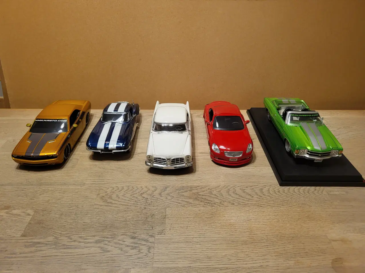 Billede 1 - Modelbiler 5 stk. 750 kr. 1:18