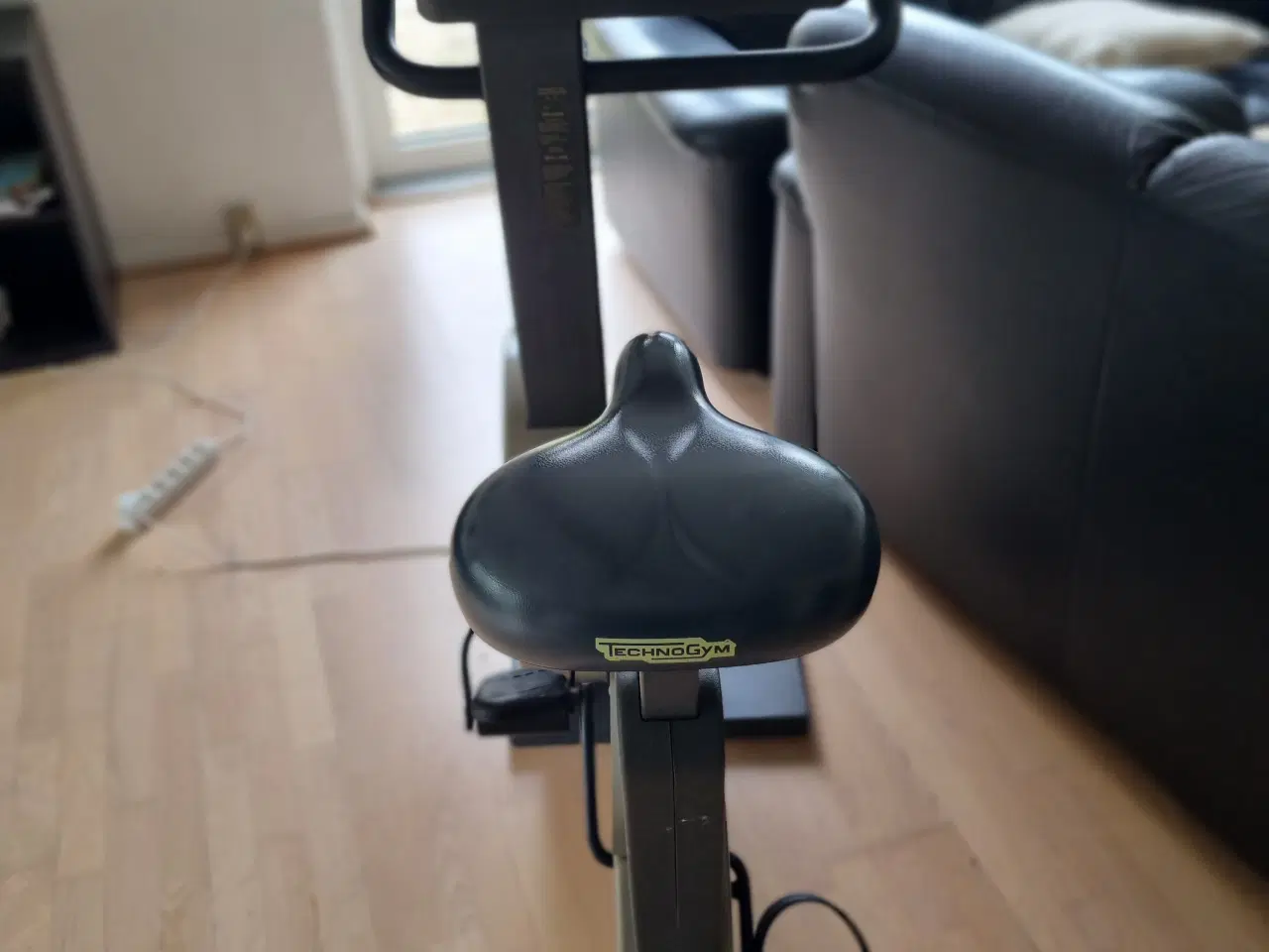 Billede 4 - Technogym motionscykel 