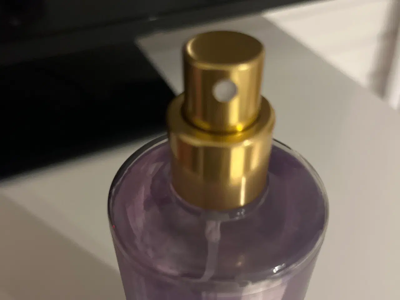 Billede 5 - Victoria secret body mist/perfume