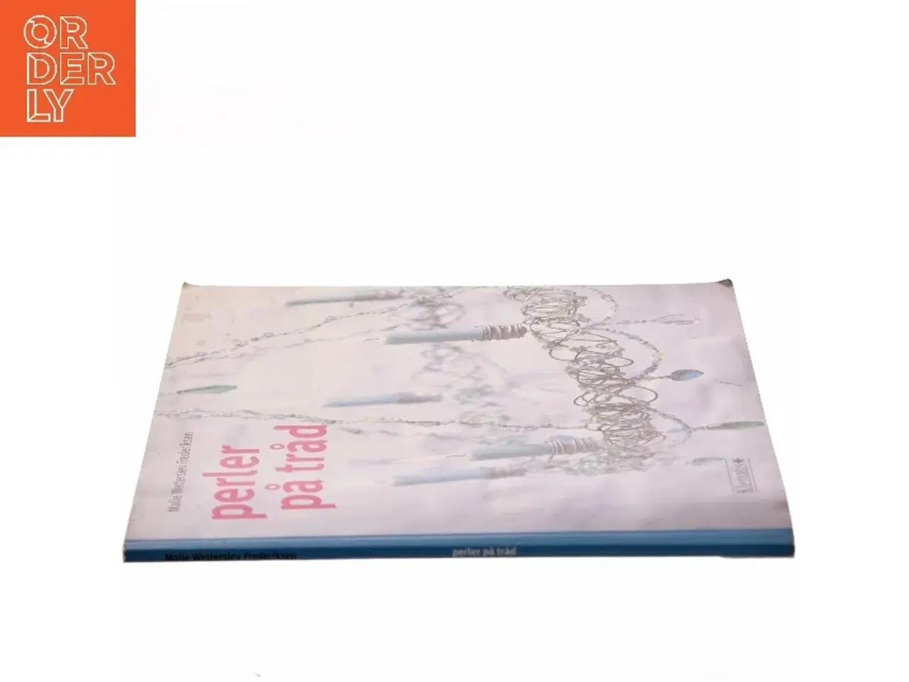 Billede 2 - Perler på tråd af Malle Wellerslev Frederiksen (Bog)