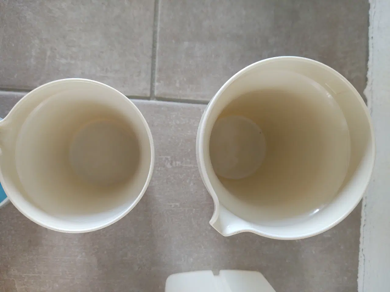 Billede 3 - Flere tupperware beholdere.