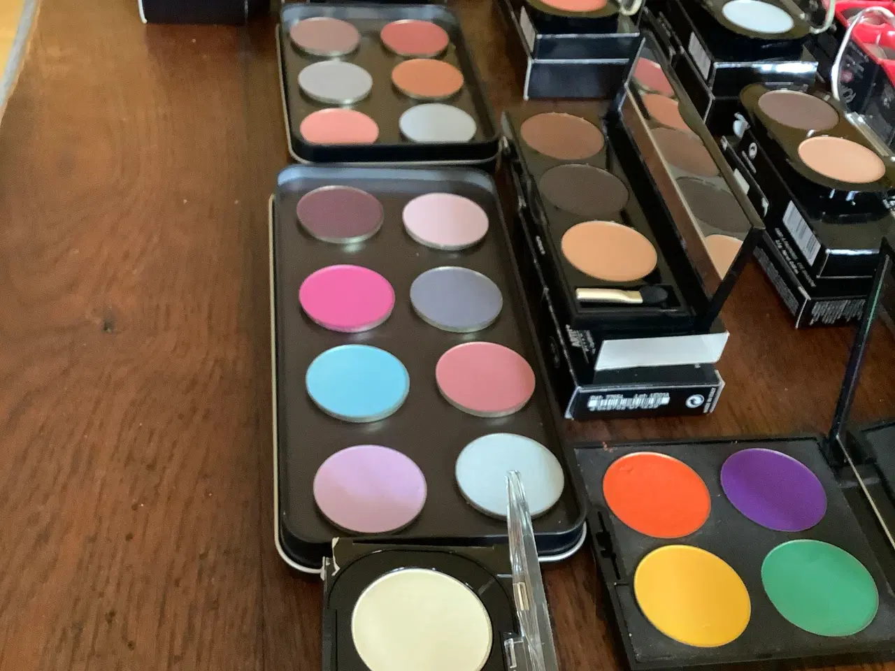 Billede 12 - Prof. Eyeshadow.