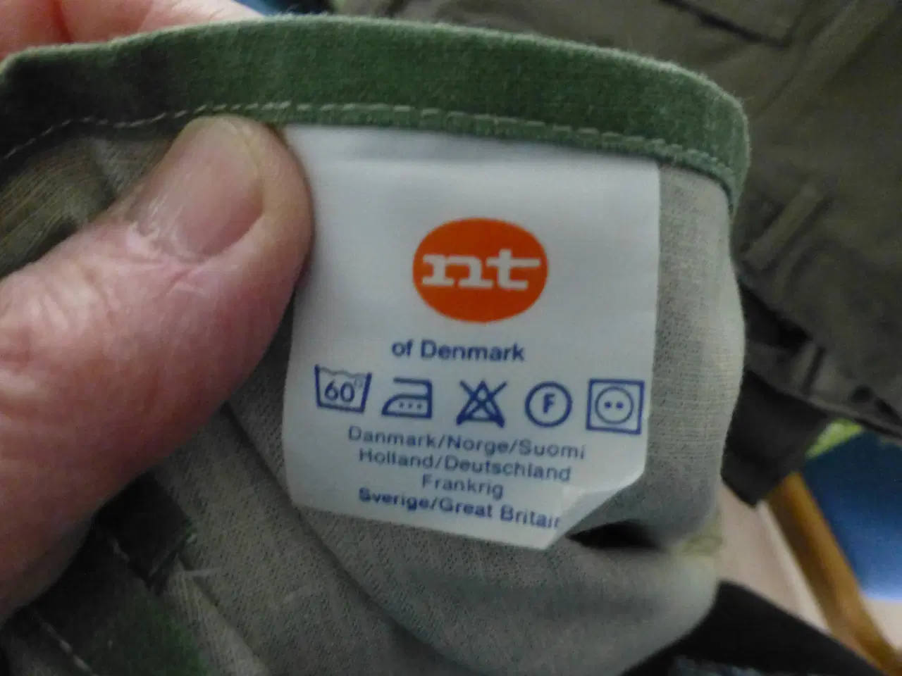 Billede 2 - Jagtdug Brugt 1 gang Str 210+140