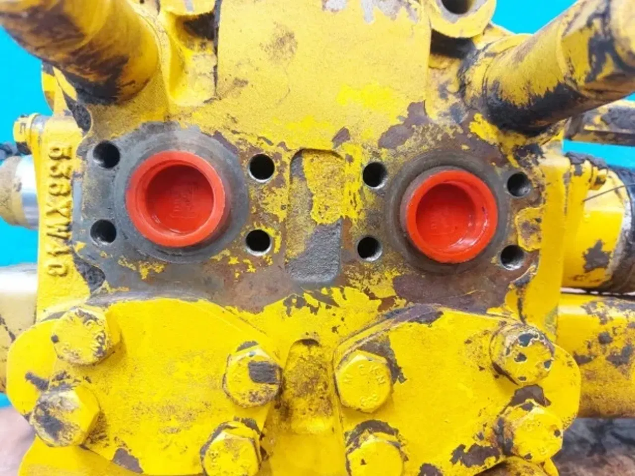 Billede 7 - Hanomag 44C  Ventilblok 2951934M91