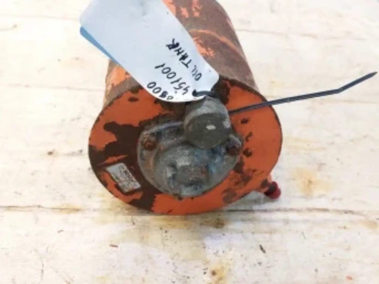 Billede 5 - Dronningborg D900 OIietank 451001