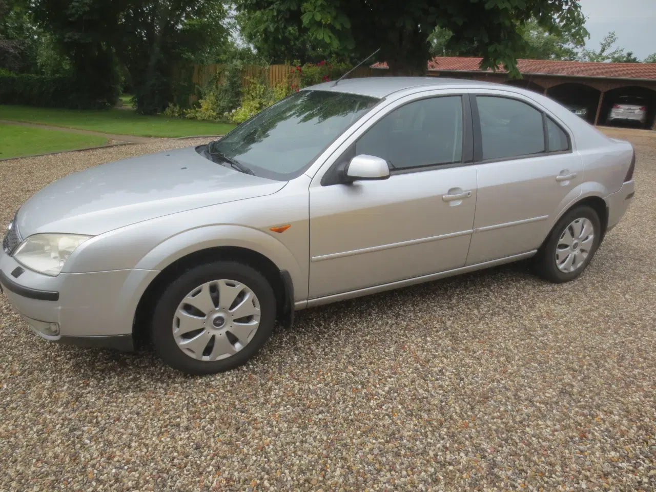 Billede 11 - Ford Mondeo 2.0 i 5 D. Skal synes. 