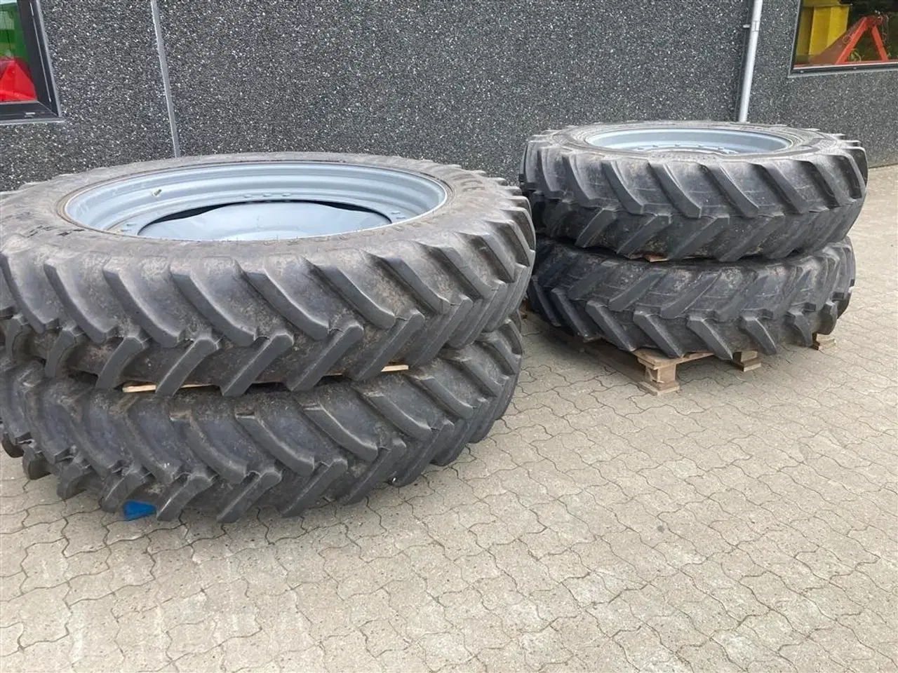 Billede 19 - Alliance 380/90-50 + 380/85-34 Fælge med løs ring til forskellige traktor modeller