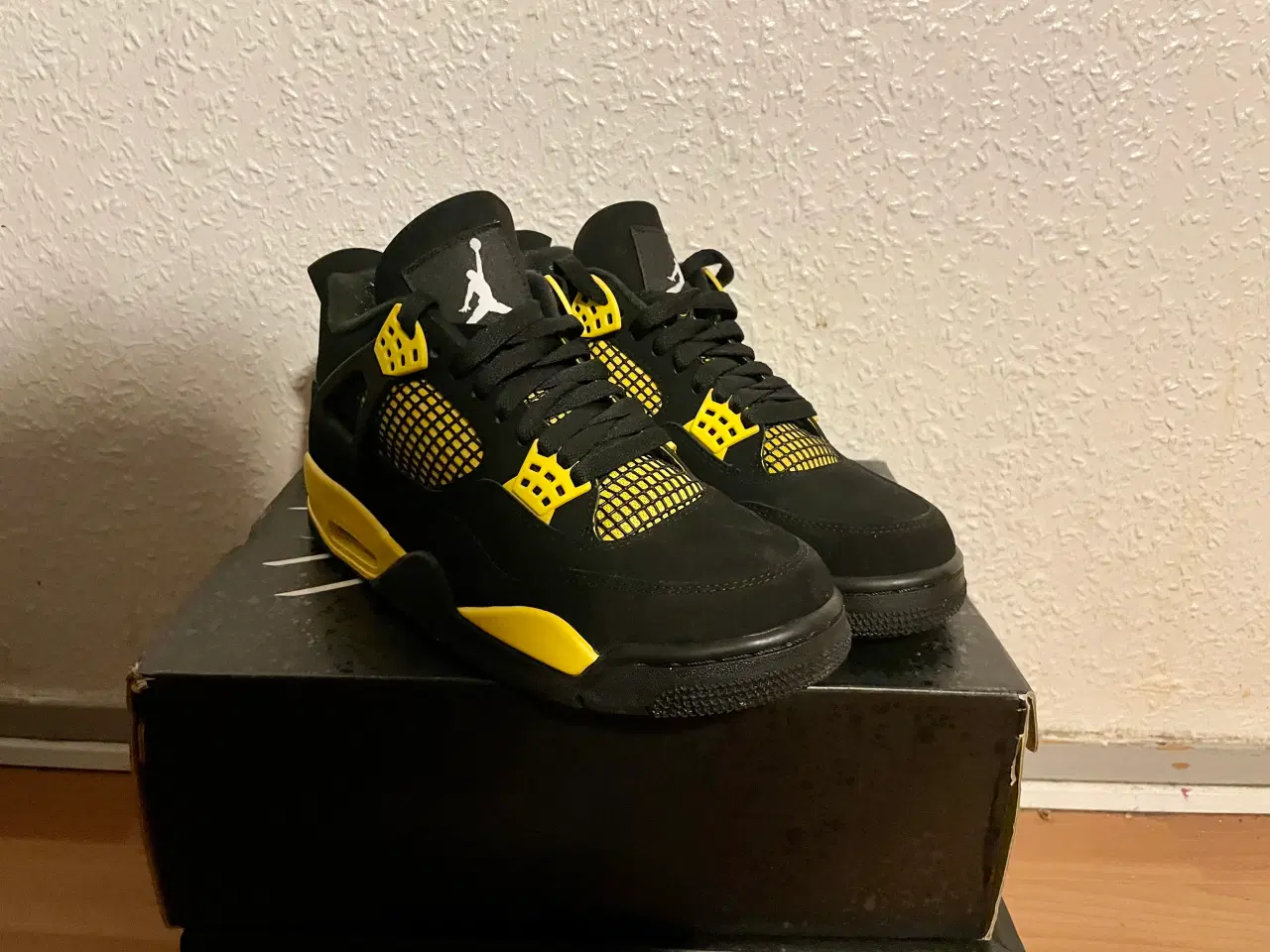 Billede 1 - Jordan 4 Retro thunder 