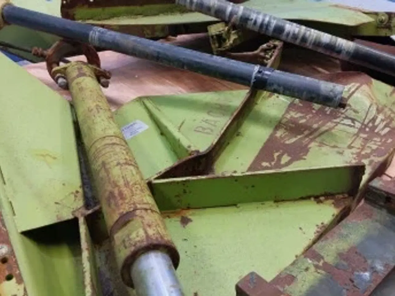 Billede 16 - Claas Commandor 116 Båcht Sidesknive