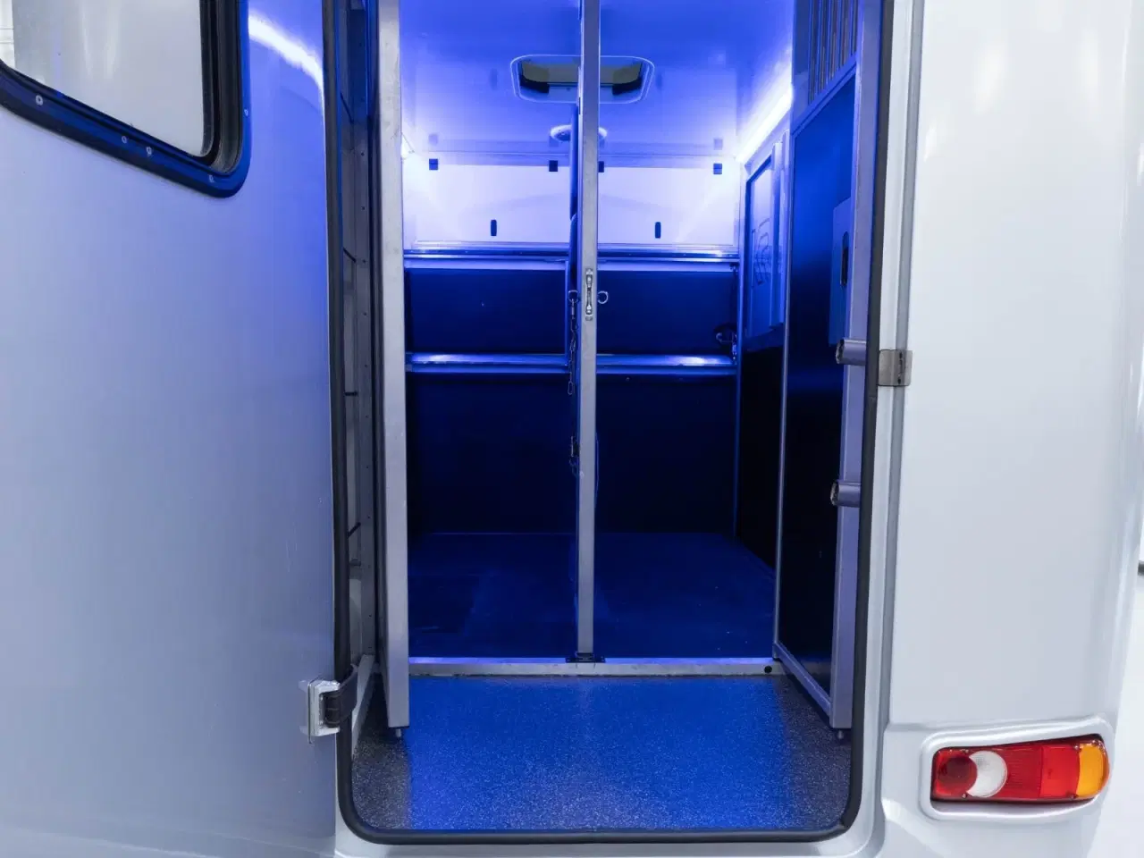 Billede 11 - Renault Master III T35 2,3 dCi 170 L3H3 Hestetransport aut.