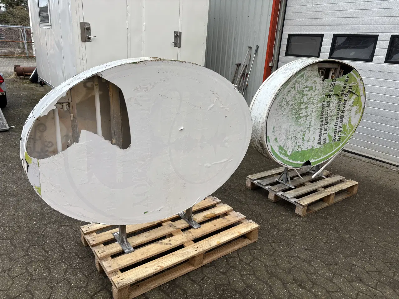 Billede 2 - Lysskilt 2 stk - Pris: 500 kr for begge