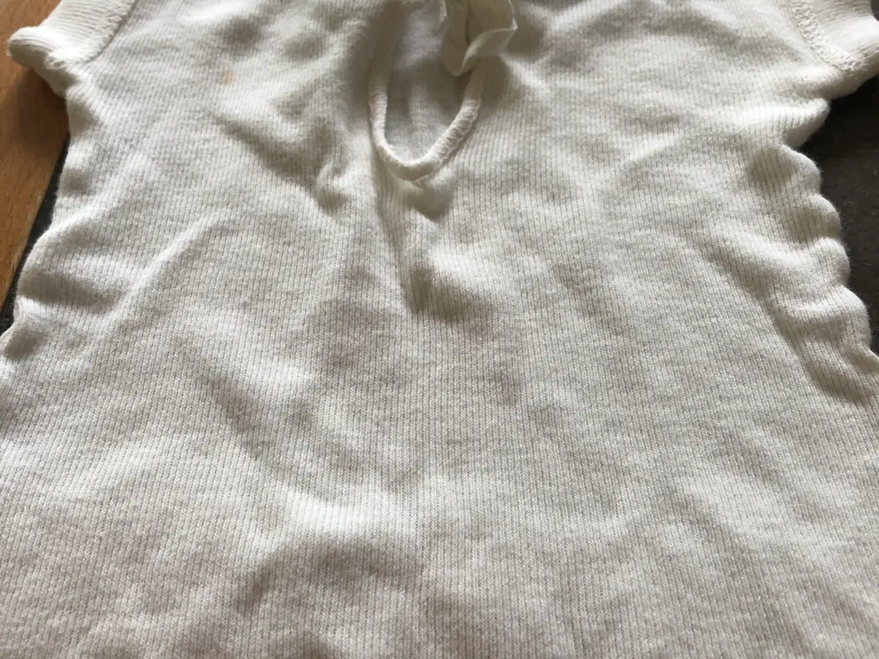 Billede 1 - Baby undertrøje  Retro 