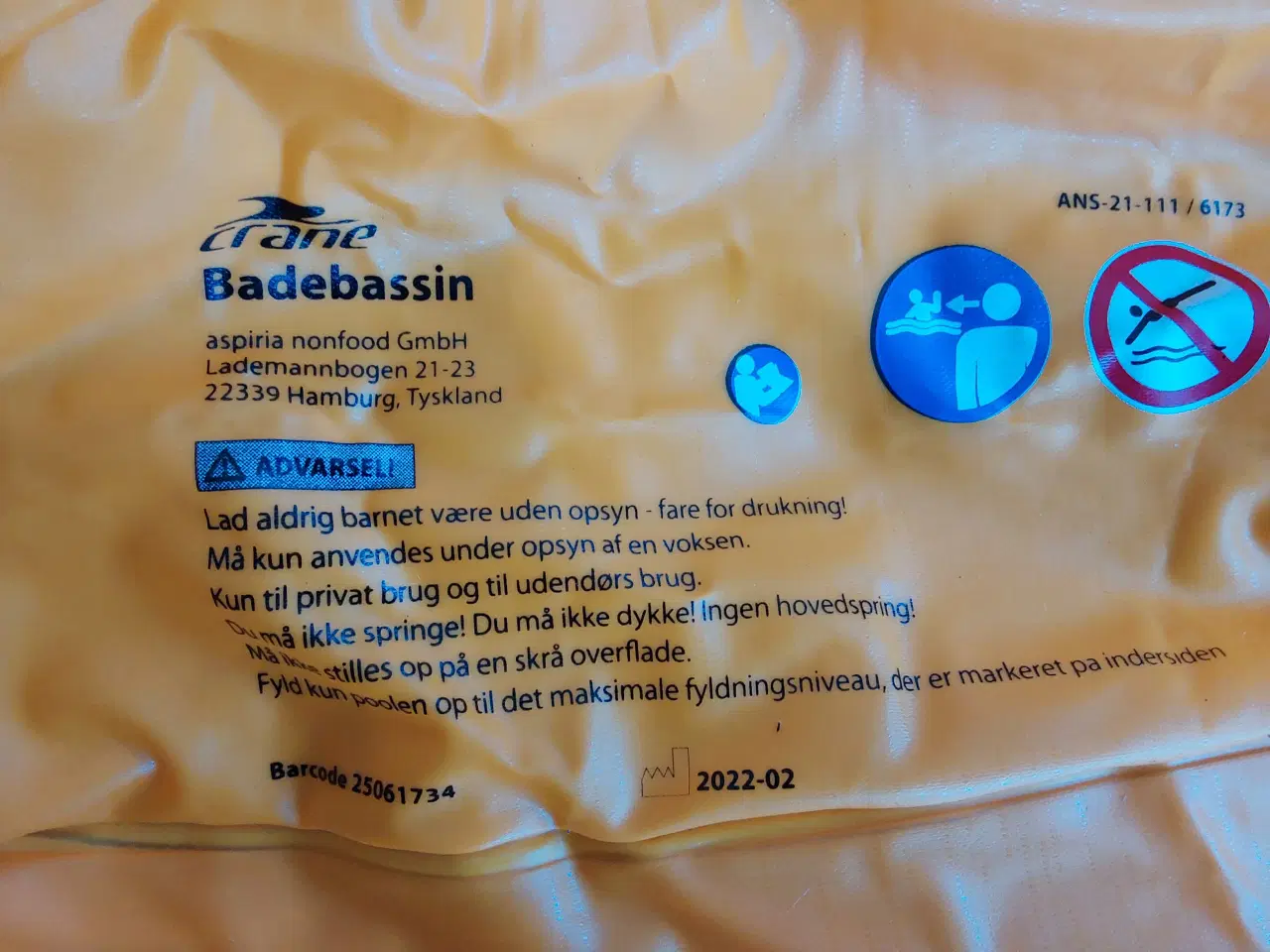 Billede 3 - Badebassin oppusteligt med nakkepude