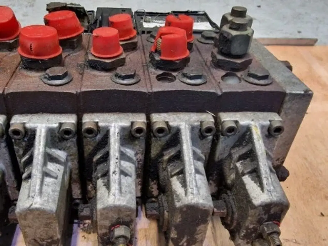 Billede 7 - Hydrema 906B Hydraulikventil 514202