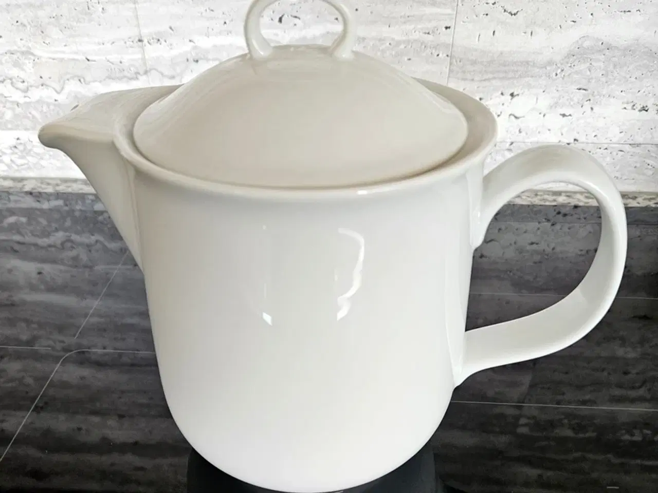 Billede 1 - Rørstrand Diamant kaffe/te kande. 