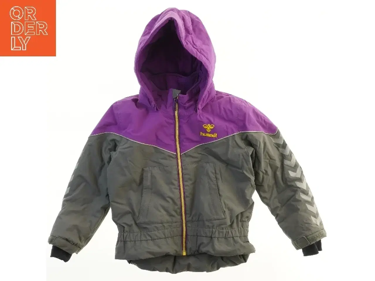 Billede 1 - Børnevinterjakke med hætte fra Hummel (str. 116)