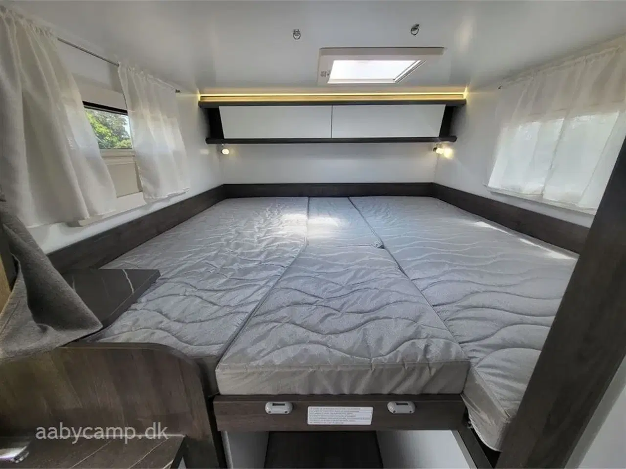 Billede 17 - 2025 - Benimar Yrteo 861 Premium   Benimar Slim Version 214 cm bred